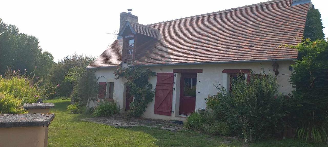 Gite Les Toisnieres Marigne-Laille Bagian luar foto